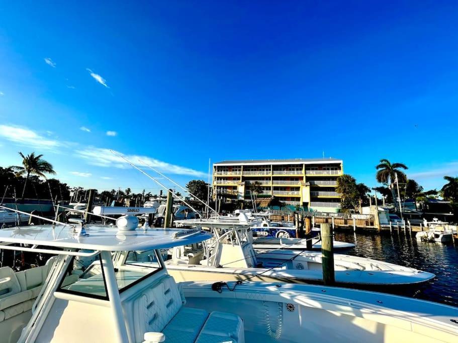 St Thomas - Waterfront Penthouse Sleeps 16 W Pool & Boat Dock Ferienhaus Key West