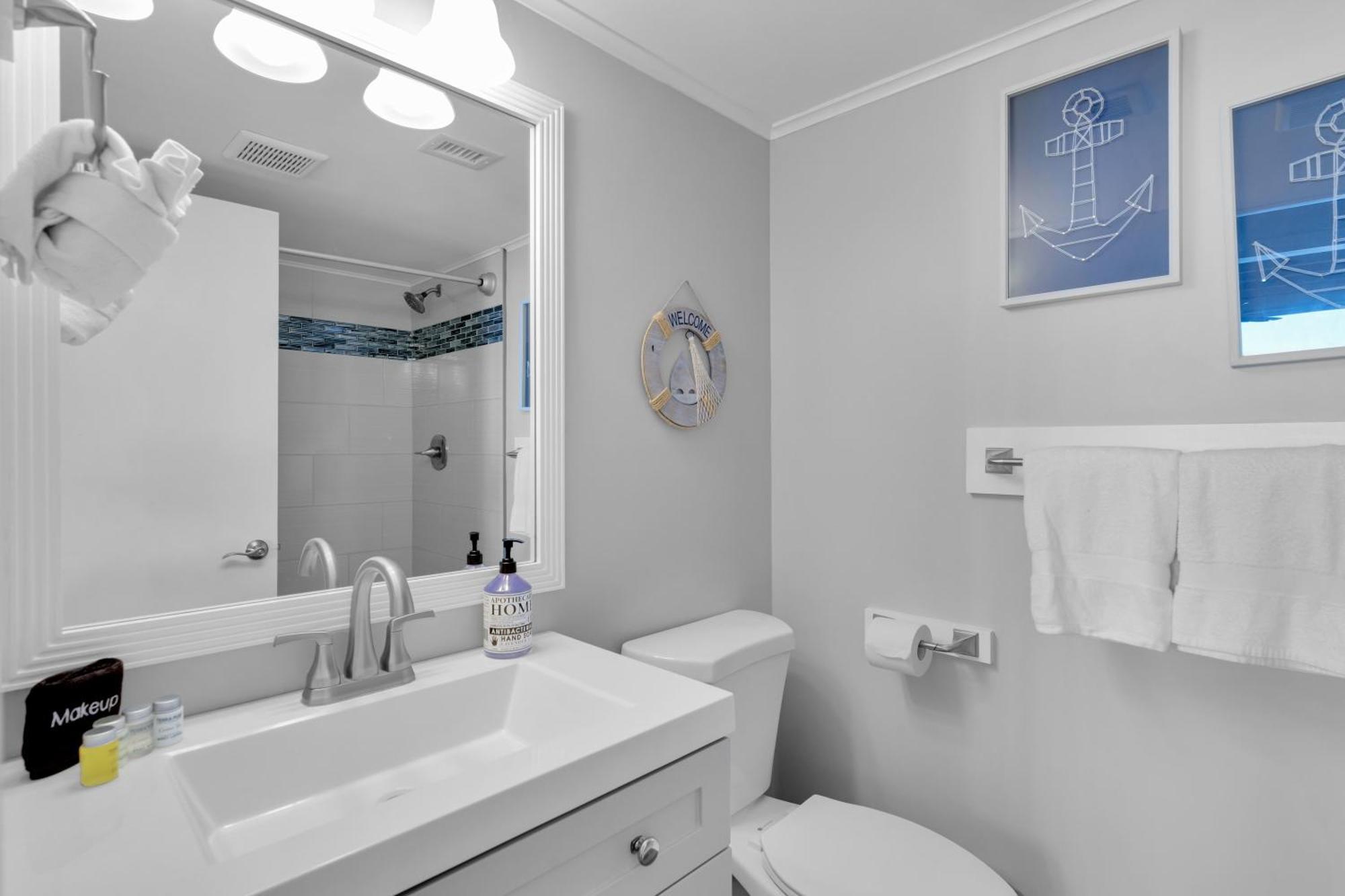 Ferienhaus St Thomas - Waterfront Penthouse Sleeps 16 W Pool & Boat Dock