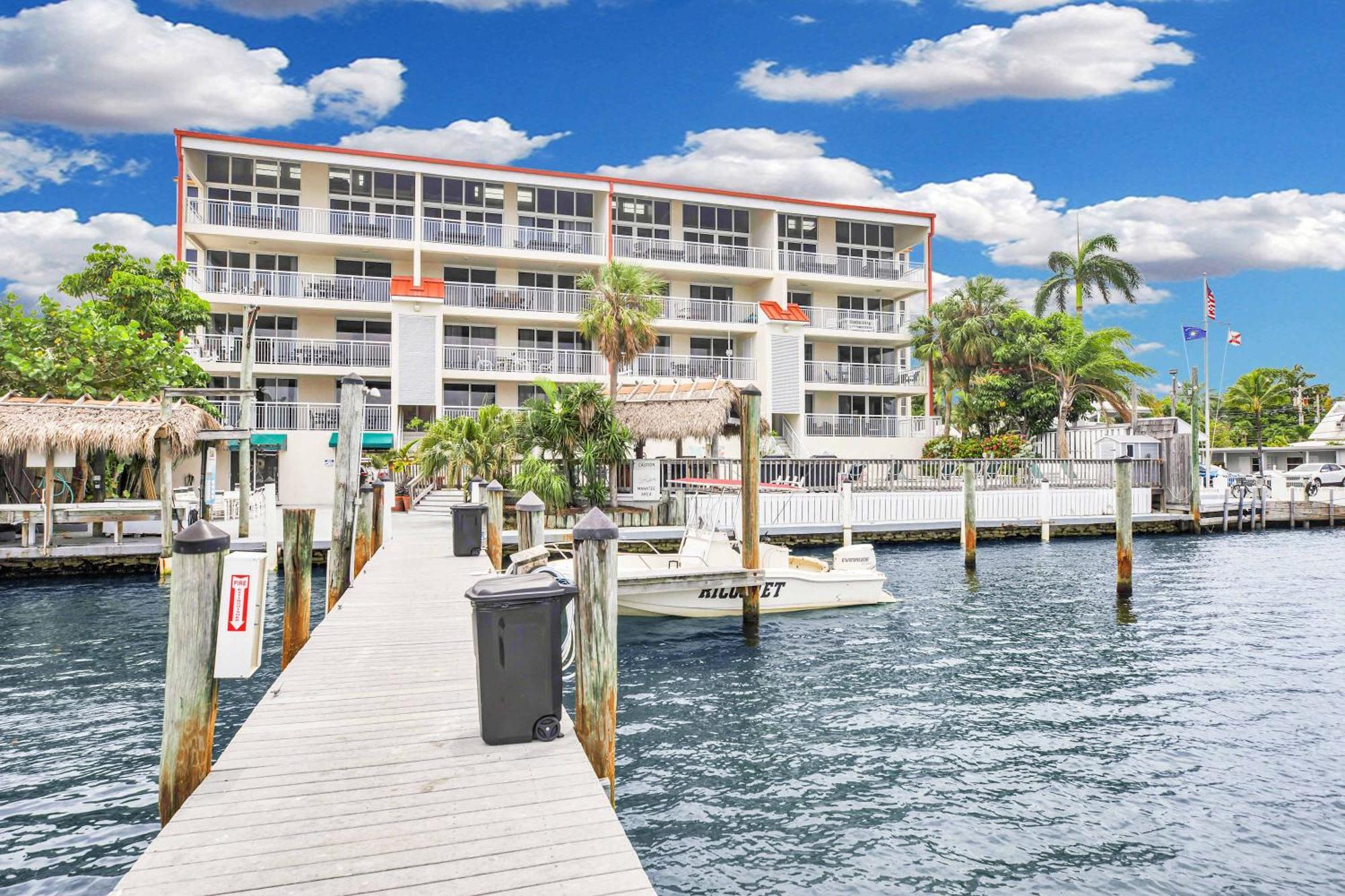Ferienhaus St Thomas - Waterfront Penthouse Sleeps 16 W Pool & Boat Dock